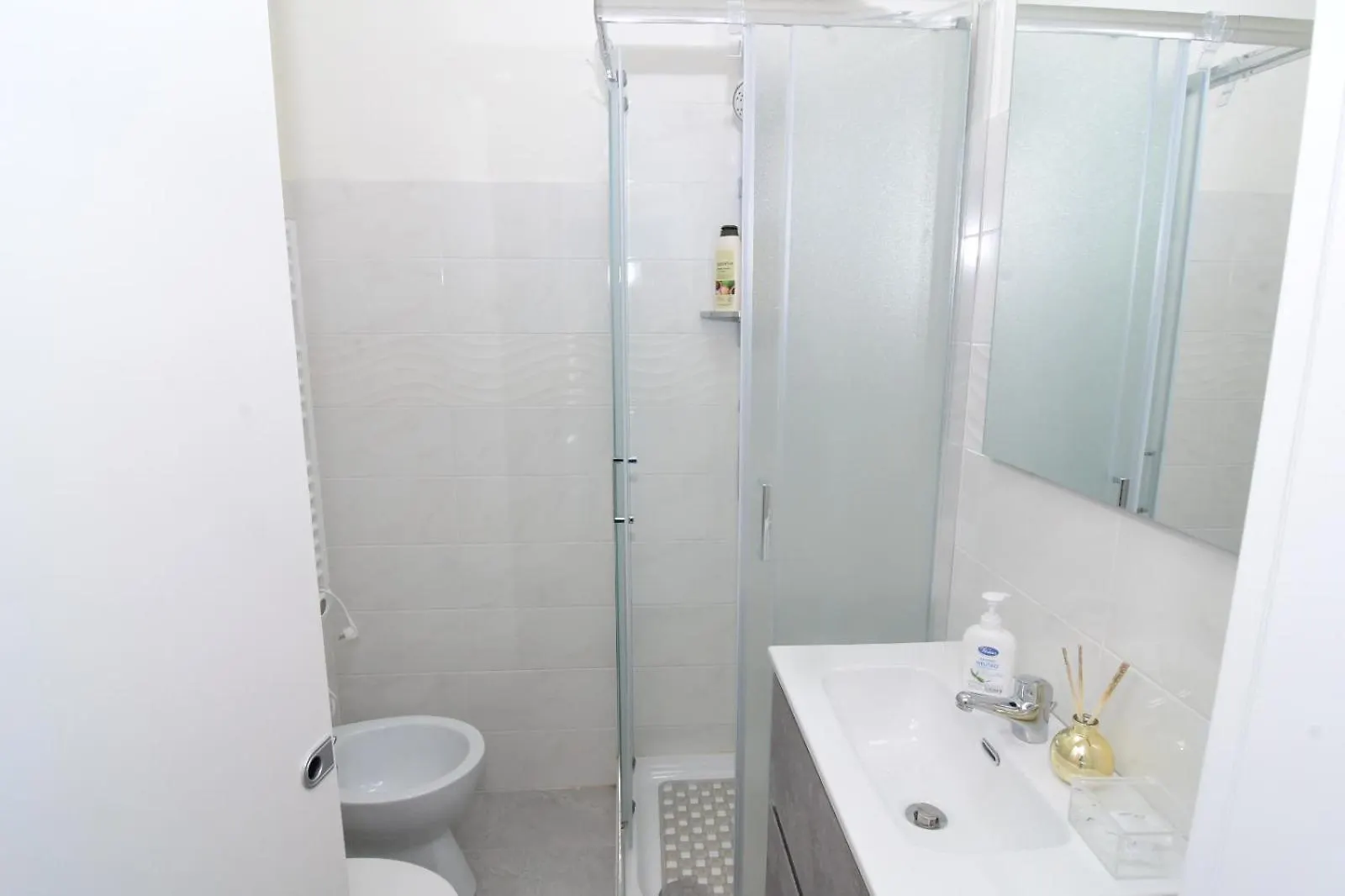 Roma Metro Apartment